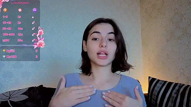 AmiCumOn online show from September 2025 10:17:02 AM