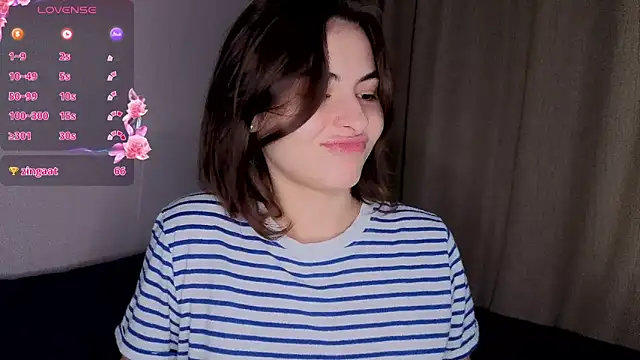 AmiCumOn online show from September 2025 09:34:02 AM