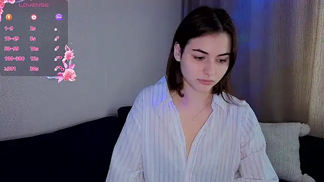 AmiCumOn online show from October 2025 07:04:02 AM