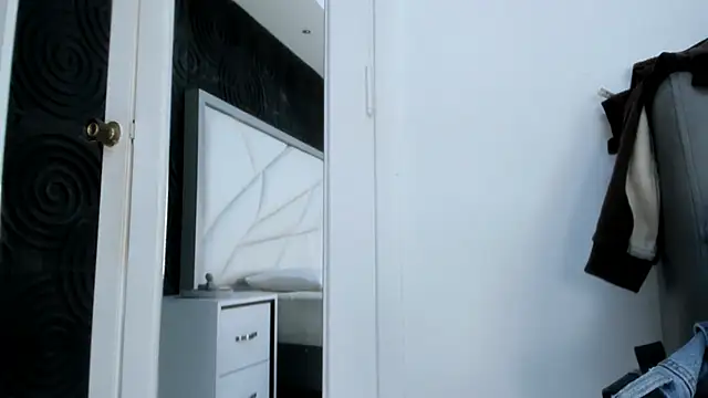 AbigailWilliams  online show from November 2025 11:09:02 AM