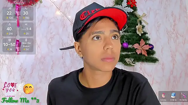 Snapshot of BarbieHotLaura chatting on December 2024 02:04:01 AM BarbieHotLaura online show from December 2024 02:04:01 AM