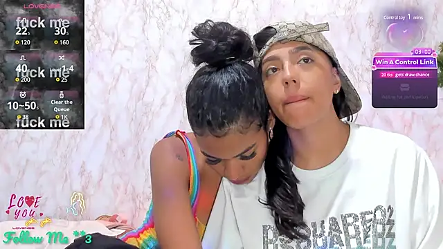 Snapshot of BarbieHotLaura chatting on January 2025 08:15:01 PM BarbieHotLaura online show from January 2025 08:15:01 PM