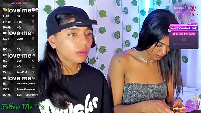 Snapshot of BarbieHotLaura chatting on January 2025 05:58:02 AM BarbieHotLaura online show from January 2025 05:58:02 AM