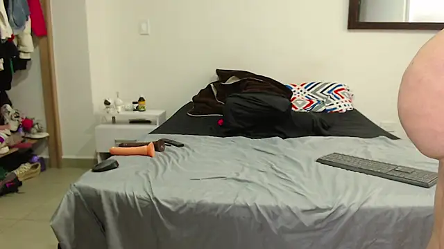 Snapshot of AnnieRoss69 chatting on February 2025 03:37:02 PM AnnieRoss69 online show from February 2025 03:37:02 PM