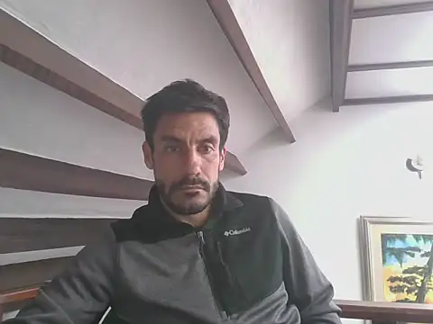 elkike1980 online show from May 2026 04:24:01 PM
