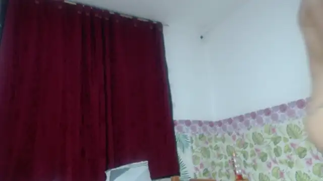 brillanteculo18 online show from December 2024 09:56:02 PM