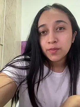 Snapshot of cata_megan chatting on December 2024 10:41:01 AM cata megan online show from December 2024 10:41:01 AM