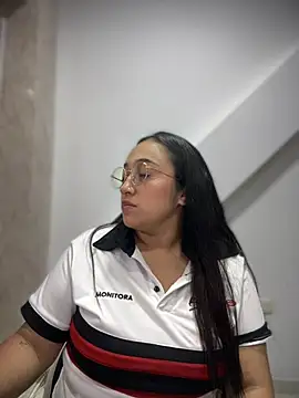 Snapshot of cata_megan chatting on February 2025 07:45:01 AM cata megan online show from February 2025 07:45:01 AM