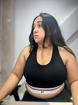 Snapshot of cata_megan chatting on December 2025 07:39:01 AM cata megan online show from December 2025 07:39:01 AM