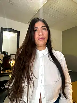 Snapshot of emmily_d chatting on October 2025 05:57:02 PM emmily d online show from October 2025 05:57:02 PM