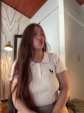 emmily d online show from March 2026 08:47:01 PM