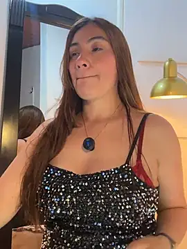 Snapshot of emmily_d chatting on July 2026 07:18:02 PM emmily d online show from July 2026 07:18:02 PM