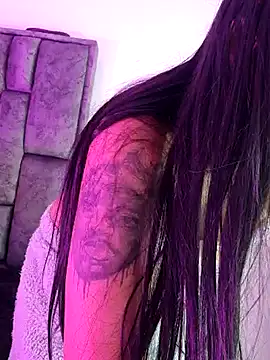 Snapshot of Nicole420squirt chatting on January 2025 01:10:01 AM Nicole420squirt online show from January 2025 01:10:01 AM