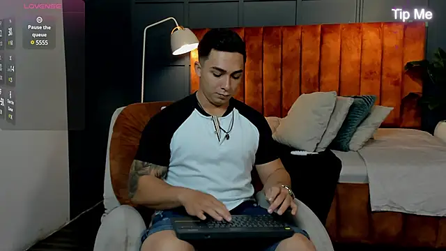 Ryan Hunt online show from January 2025 12:56:01 PM