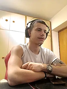 BigDickEnrg7195 online show from February 2025 09:16:02 PM