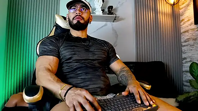 jaxon colton online show from December 2025 09:18:01 AM