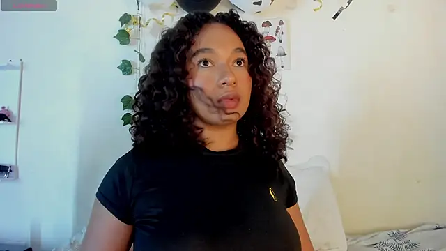 sara sophieee online show from December 2024 01:11:01 AM