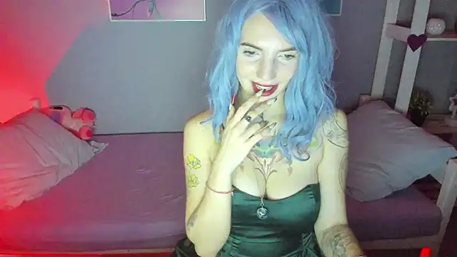 Snapshot of AnneTenet chatting on January 2025 07:21:02 AM AnneTenet online show from January 2025 07:21:02 AM