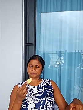 Snapshot of Sensual_indian7 chatting on March 2025 09:53:02 AM Sensual indian7 online show from March 2025 09:53:02 AM