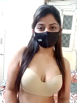 Snapshot of Hoty-Shivangi chatting on February 2025 12:40:01 PM Hoty-Shivangi online show from February 2025 12:40:01 PM