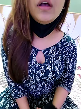 Snapshot of Hoty-Shivangi chatting on September 2025 08:25:01 AM Hoty-Shivangi online show from September 2025 08:25:01 AM