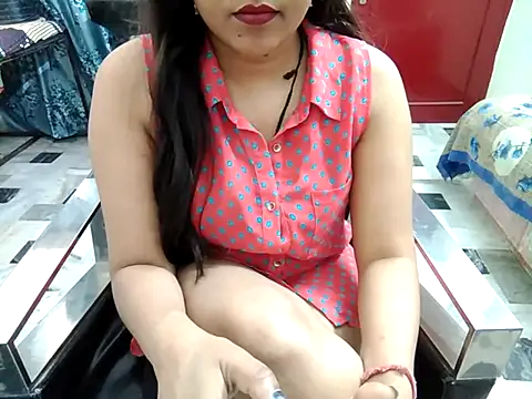 Snapshot of aarushi_sharmaa chatting on March 2025 11:55:02 AM aarushi sharmaa online show from March 2025 11:55:02 AM