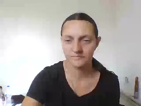 Snapshot of Vimed19 chatting on October 2025 10:38:02 AM Vimed19 online show from October 2025 10:38:02 AM