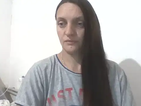 Snapshot of Vimed19 chatting on November 2025 06:10:01 PM Vimed19 online show from November 2025 06:10:01 PM