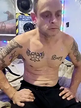 Buffshagswell online show from November 2025 06:18:02 PM