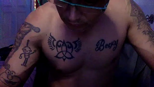 Snapshot of Buffshagswell chatting on March 2026 06:13:02 PM Buffshagswell online show from March 2026 06:13:02 PM