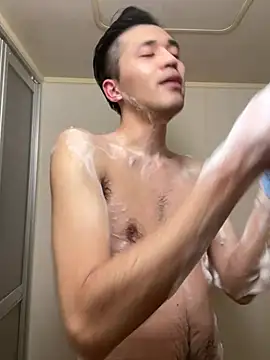 Snapshot of ryusei18570 chatting on February 2025 02:24:01 PM ryusei18570 online show from February 2025 02:24:01 PM