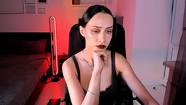 Snapshot of unaericaabistrong chatting on April 2026 05:18:01 PM unaericaabistrong online show from April 2026 05:18:01 PM