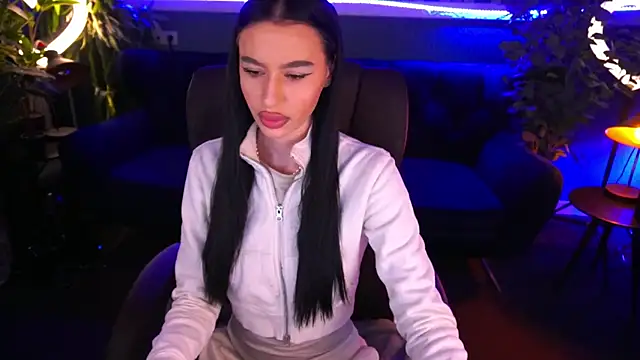 Snow WhiteeeX online show from January 2025 07:42:02 PM