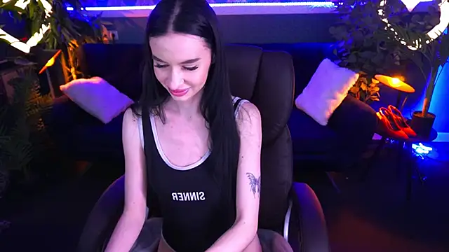 Snow WhiteeeX online show from March 2025 09:56:02 AM