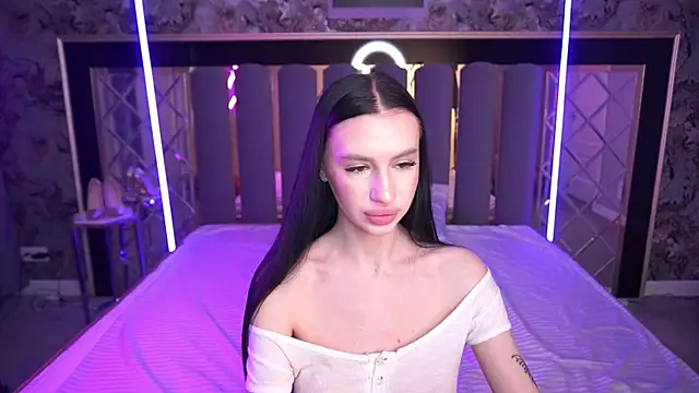 Snapshot of Snow_WhiteeeX chatting on March 2026 06:39:02 AM Snow WhiteeeX online show from March 2026 06:39:02 AM