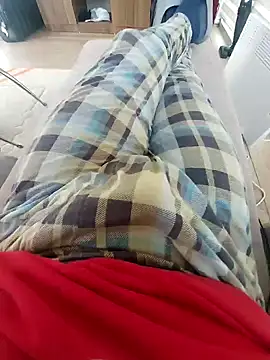 Snapshot of reelciii21 chatting on January 2025 12:24:02 PM reelciii21 online show from January 2025 12:24:02 PM