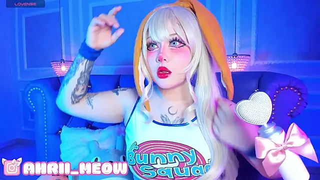 AHRI LEE online show from January 2025 01:43:01 AM