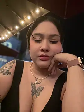 AHRI LEE online show from February 2025 07:55:01 AM