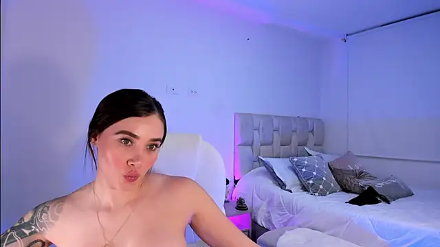 Lanataylor- online show from March 2025 11:59:02 PM