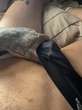 Snapshot of hottwoboys chatting on April 2026 11:48:01 AM hottwoboys online show from April 2026 11:48:01 AM