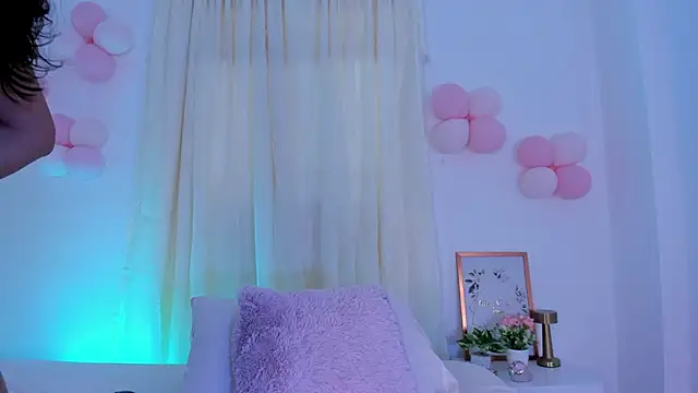 Snapshot of ninaht chatting on March 2026 09:10:02 PM ninaht online show from March 2026 09:10:02 PM