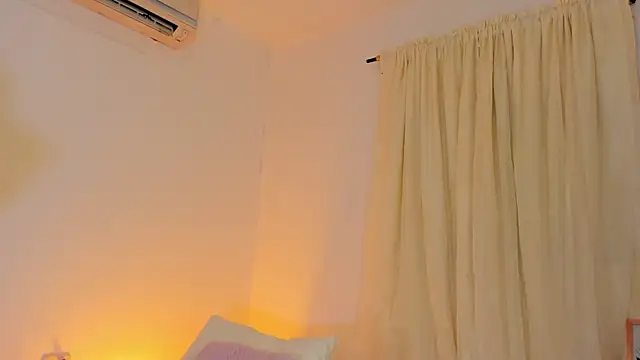 Snapshot of ninaht chatting on April 2026 09:04:02 PM ninaht online show from April 2026 09:04:02 PM