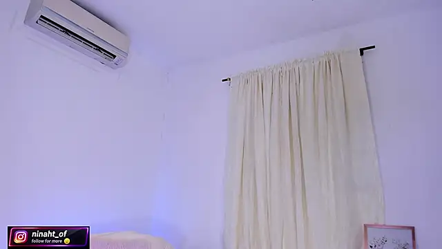 Snapshot of ninaht chatting on April 2026 09:04:01 PM ninaht online show from April 2026 09:04:01 PM