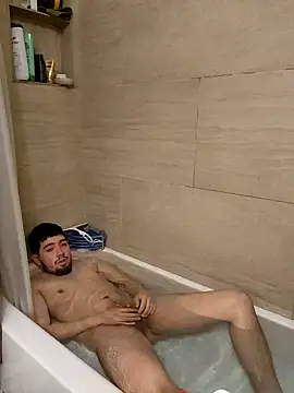 Snapshot of hornycollegestudenthung chatting on February 2025 04:44:02 AM hornycollegestudenthung online show from February 2025 04:44:02 AM