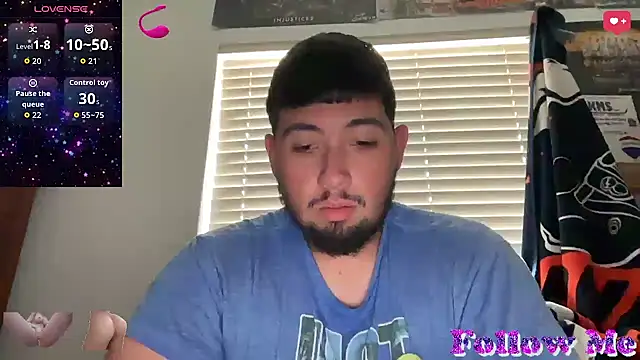 Snapshot of hornycollegestudenthung chatting on October 2025 06:08:02 PM hornycollegestudenthung online show from October 2025 06:08:02 PM