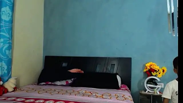 Snapshot of Madison__12 chatting on March 2025 03:22:01 AM Madison  12 online show from March 2025 03:22:01 AM