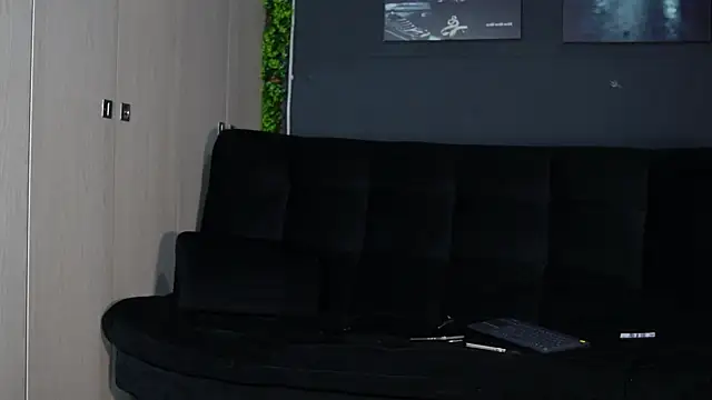 Austin bolt online show from January 2026 02:04:01 AM