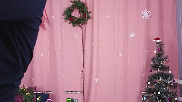 Snapshot of KimWilli chatting on December 2024 10:26:01 PM KimWilli online show from December 2024 10:26:01 PM