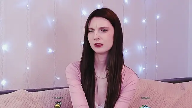 Snapshot of KimWilli chatting on January 2025 10:23:01 PM KimWilli online show from January 2025 10:23:01 PM