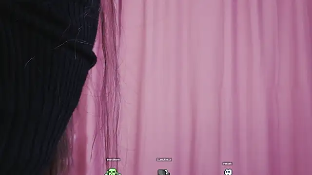 Snapshot of KimWilli chatting on January 2025 07:13:02 PM KimWilli online show from January 2025 07:13:02 PM